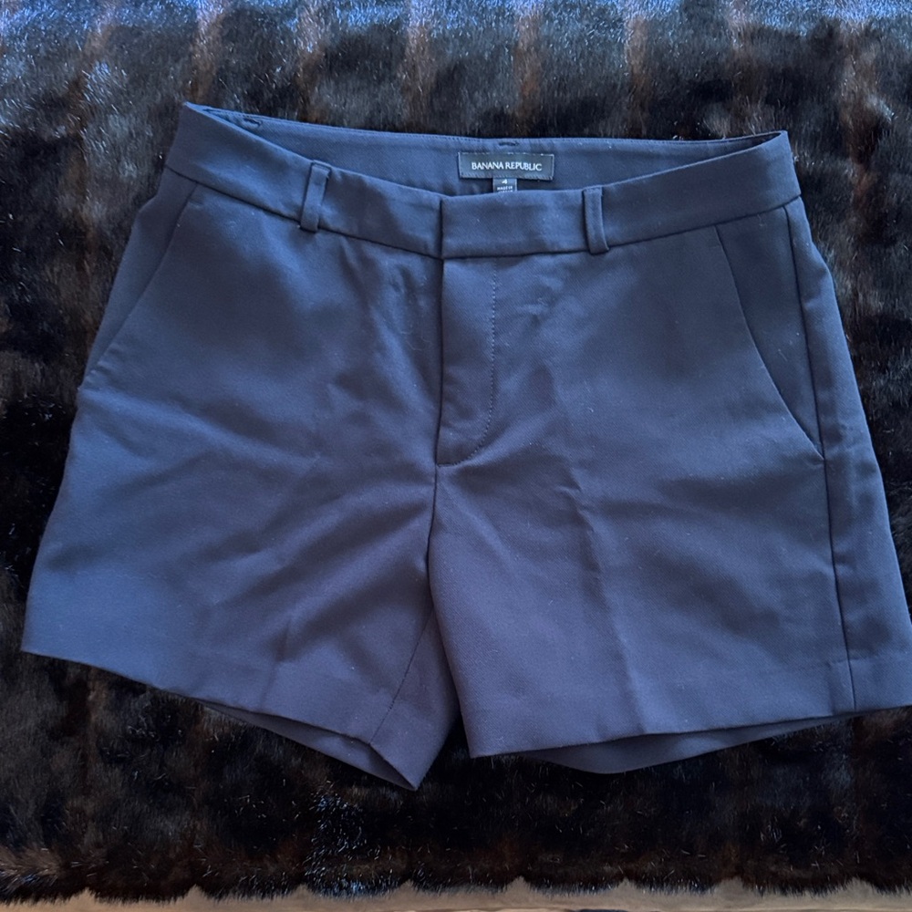 Banana Republic Women's Dark Gray Shorts